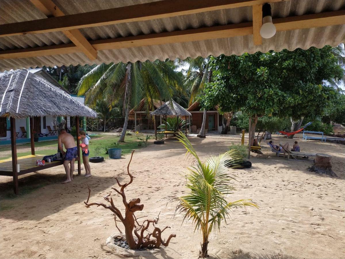 Bungalow Karimunjawa Bagian luar foto