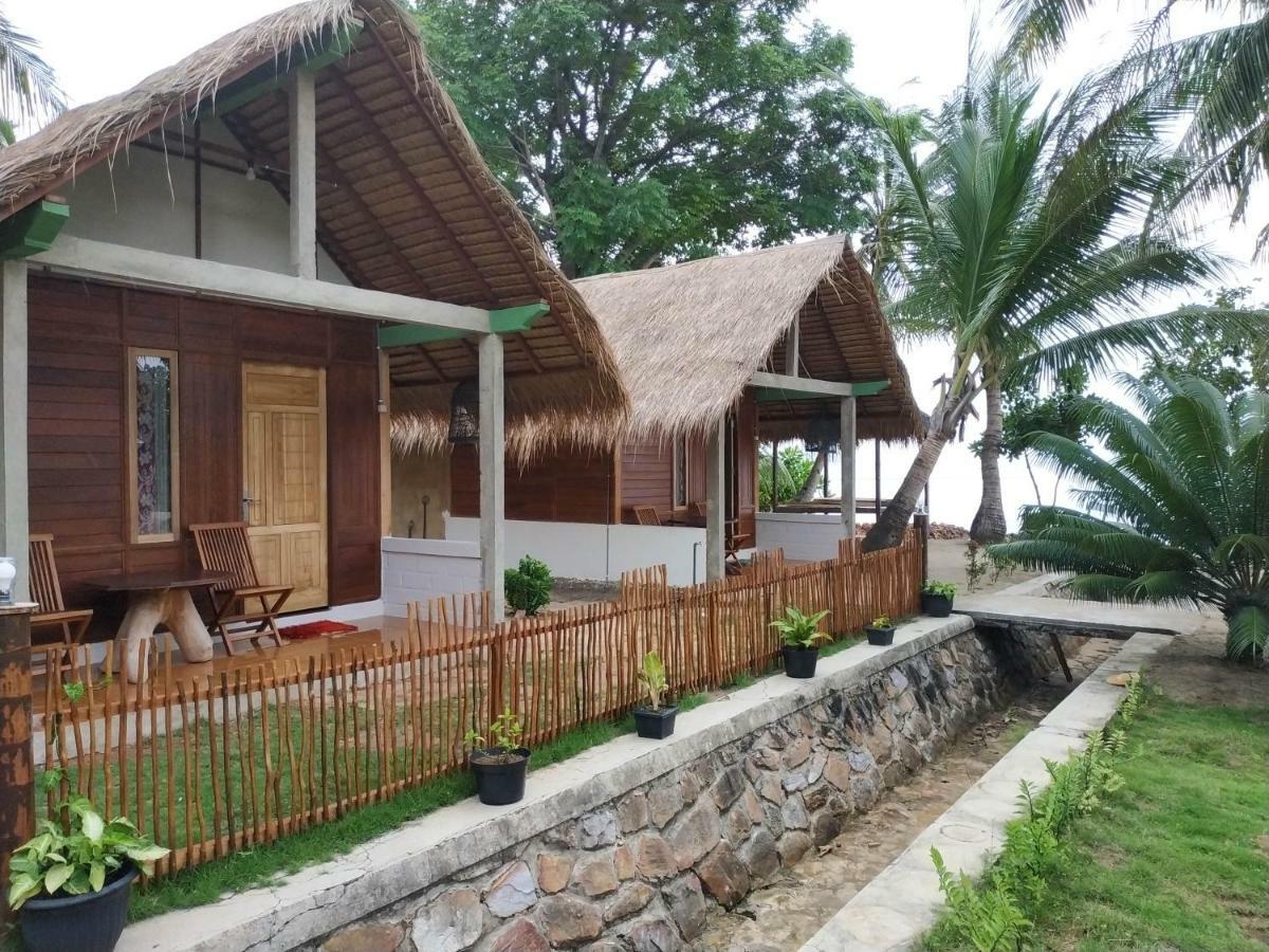 Bungalow Karimunjawa Bagian luar foto